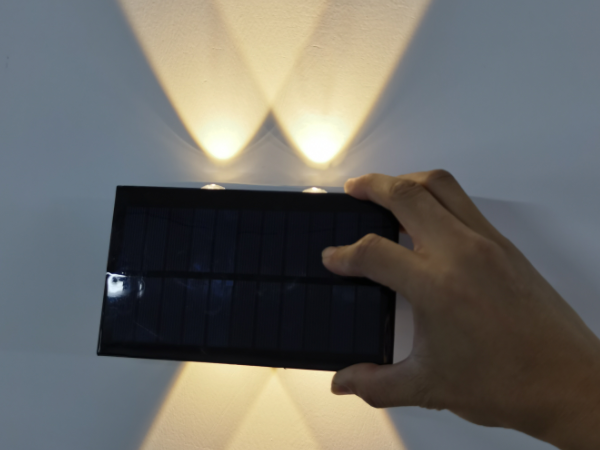 2022 New Solar power led wash wall light 