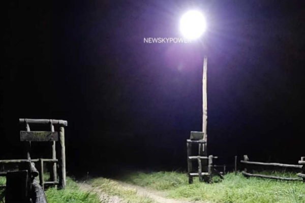 Sustainable Lighting: MJ-XJ Split Solar Street Light Project in South America