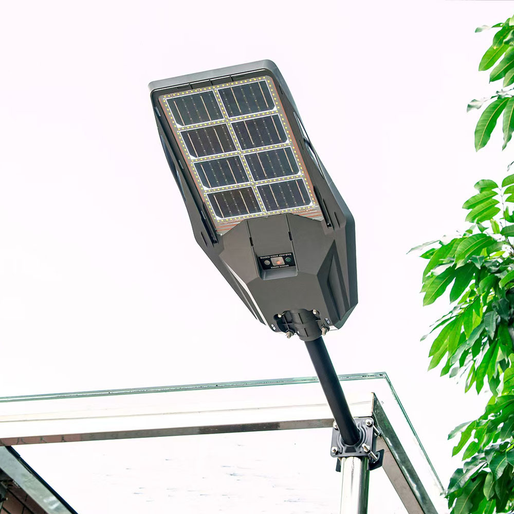 All in One Outdoor Home And Lighting LED Residential Solar Street Light 300w