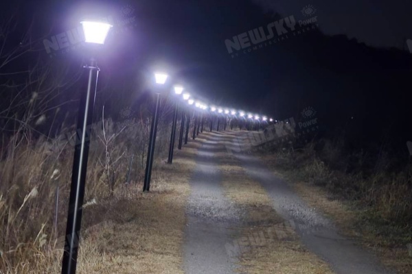Innovative Use of Solar Pillar Lights SML-006