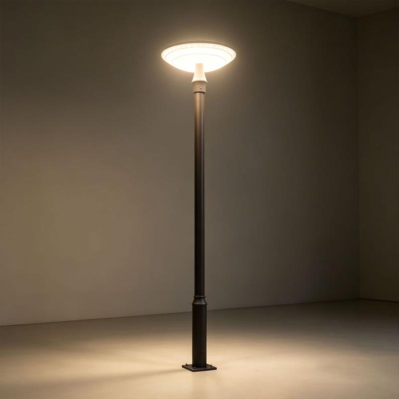 High Lumen Auto‑On Outdoor LED Solar Garden Light